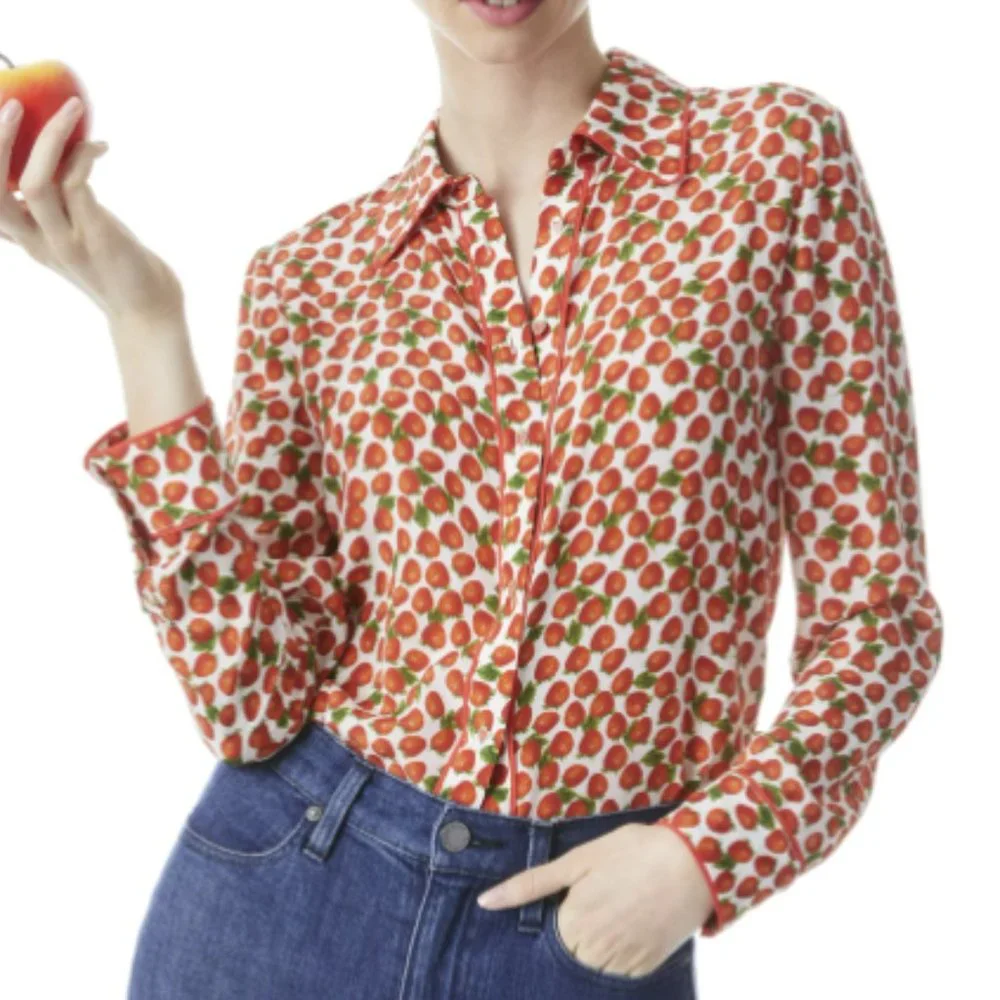 Alice + Olivia | Willa Placket Top (Strawberry Jam Soft White) - Picture 2 of 15